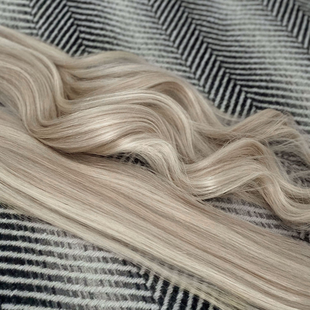 Ponytail Hair Extensions #18b/1001 Dark Ash Blonde and Pearl Blonde Mix